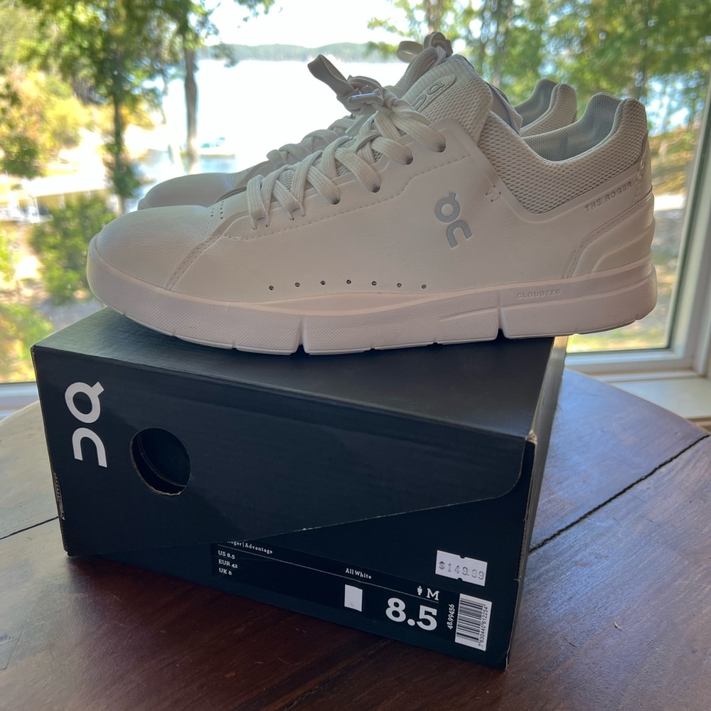 OnCloud on Running The Roger Advantage mens 8.5. EUC